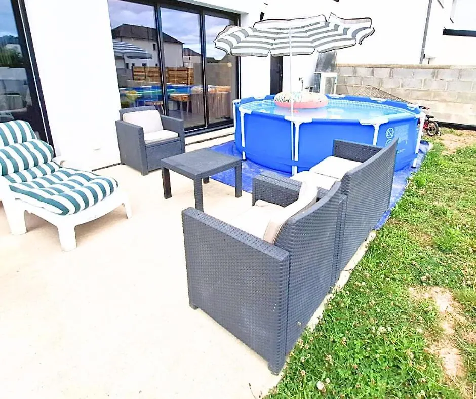 Coin Zen Sulnacoise, Linge, Petit-Dej, Piscine Sulniac